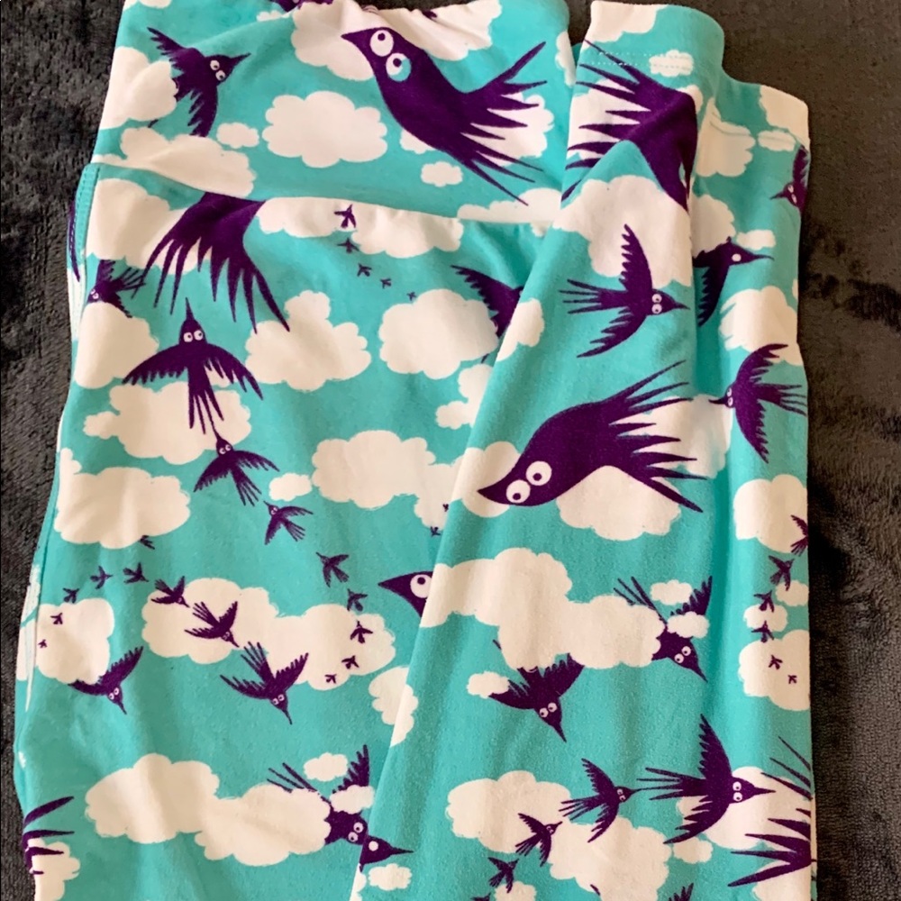 LulaRoe Leggings OS